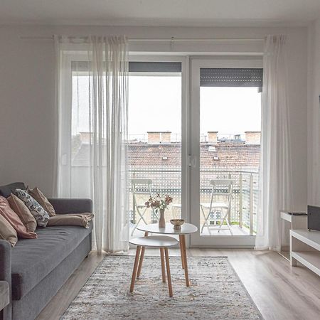 Dob36 Apartment With Free Private Parking And Balcony Budapest Exterior foto