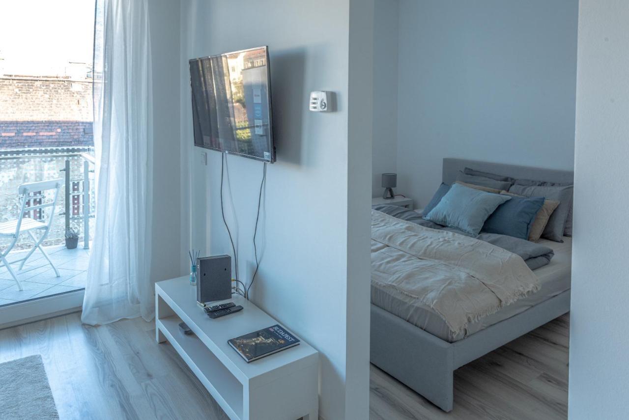 Dob36 Apartment With Free Private Parking And Balcony Budapest Exterior foto