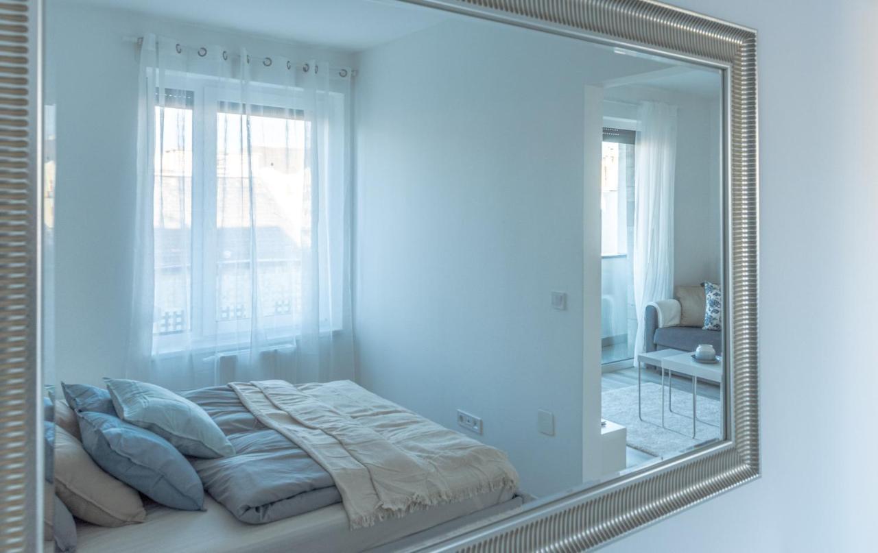 Dob36 Apartment With Free Private Parking And Balcony Budapest Exterior foto