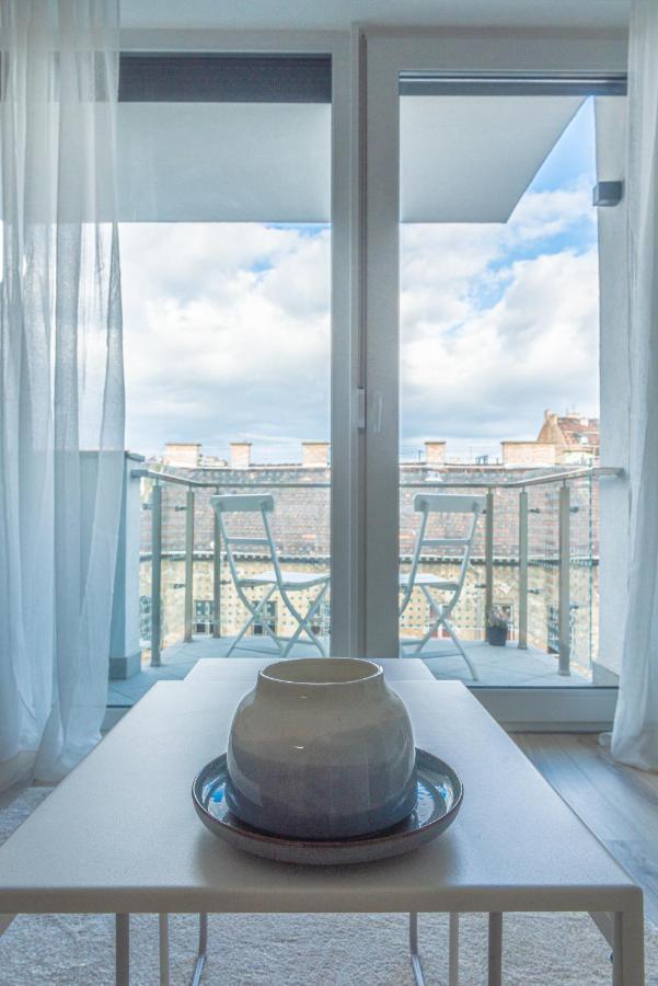Dob36 Apartment With Free Private Parking And Balcony Budapest Exterior foto