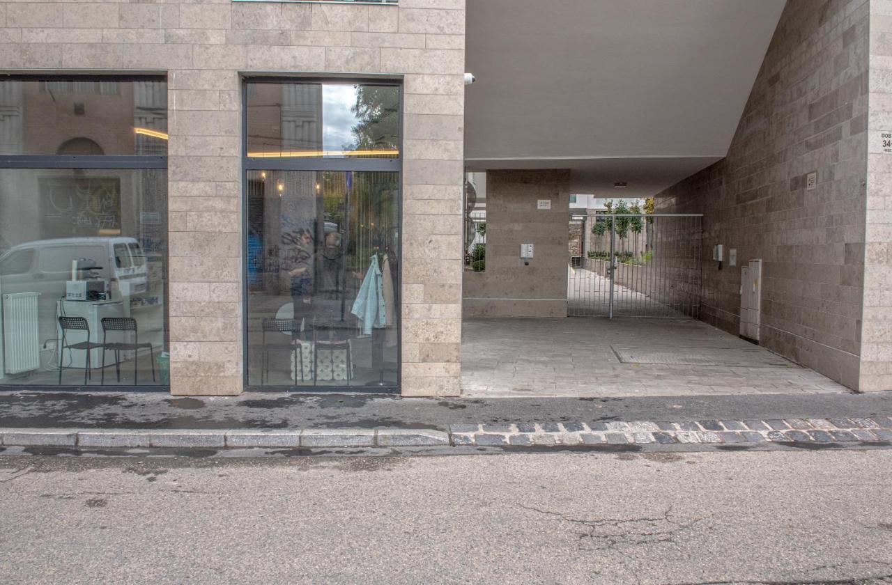 Dob36 Apartment With Free Private Parking And Balcony Budapest Exterior foto